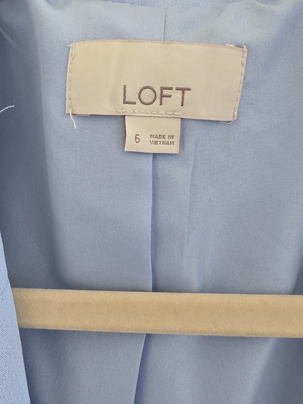 LOFT Light Blue Crepe Drape Relaxed Blazer - Picture 4 of 8